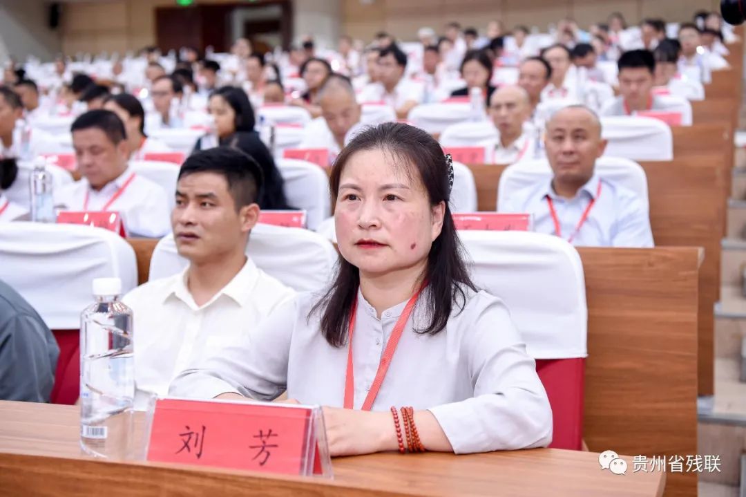 八代会代表访谈｜刘芳：希望更多的人参与助残扶残活动